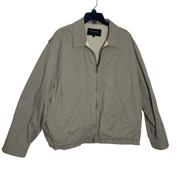 Brooks Brothers Other - T22 Brooks Brothers Golf wind protection tan jacket Sz Large